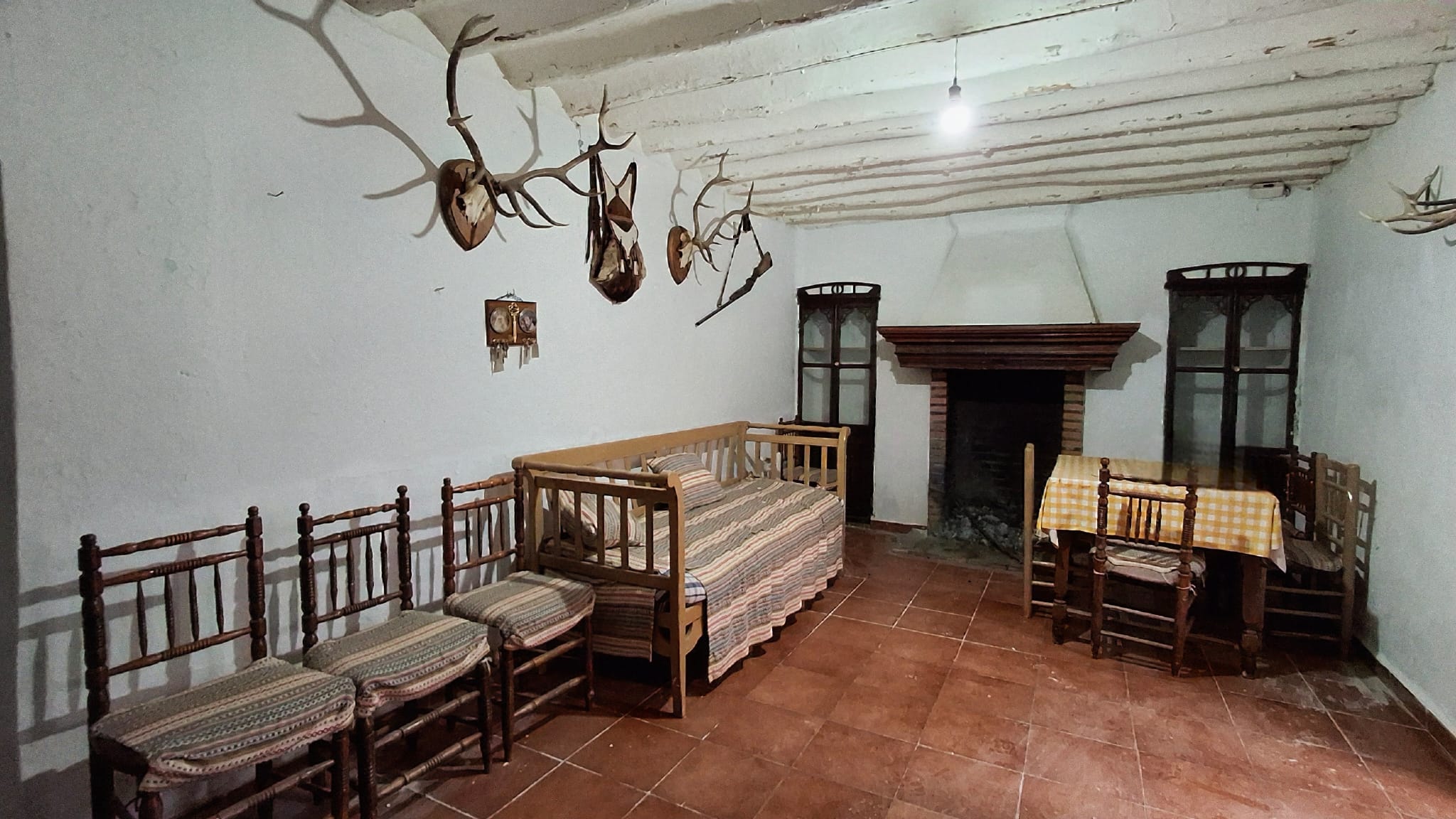 Casa unifamiliar, espaciosa con muchas posibilidades