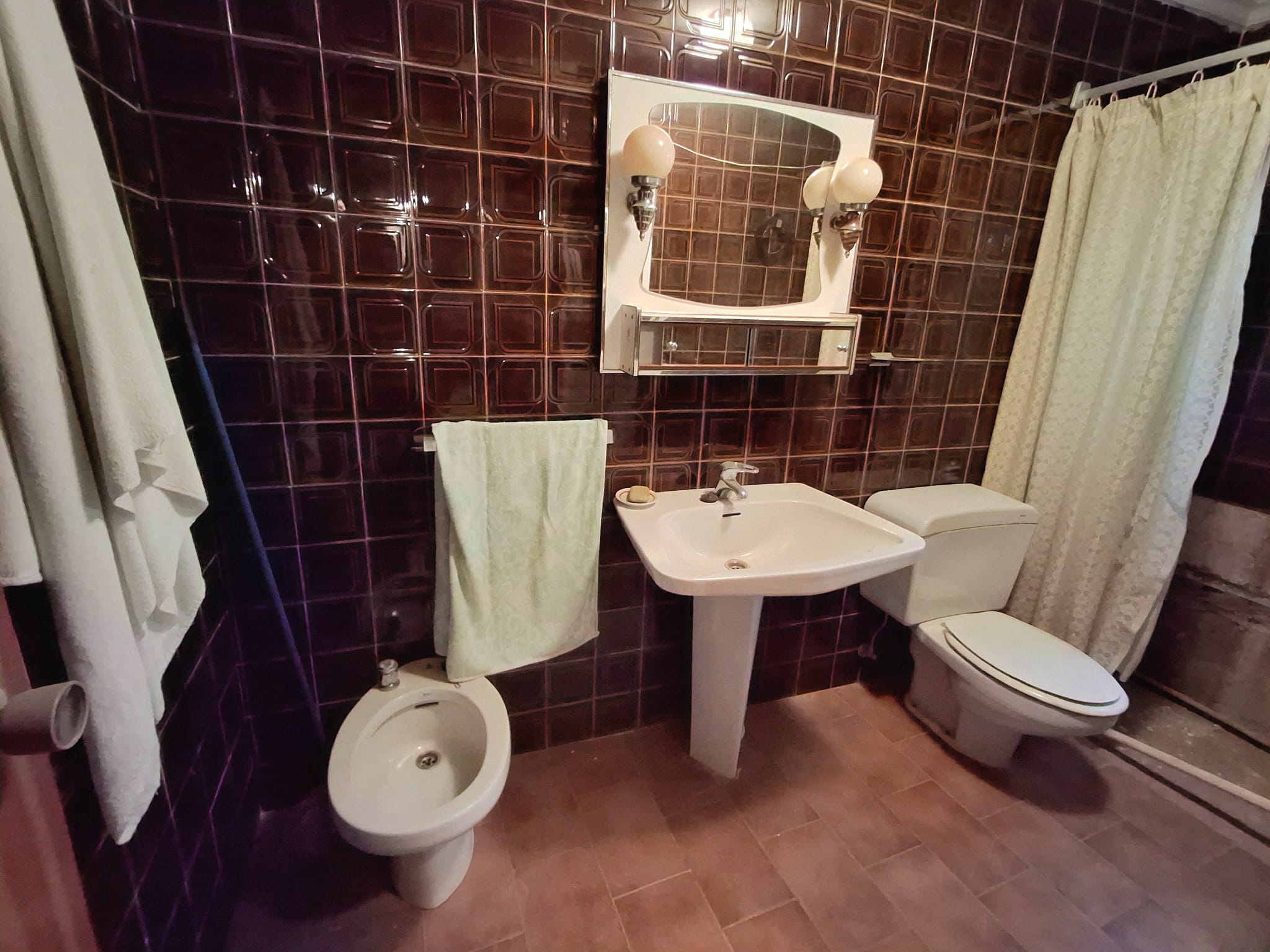 Casa unifamiliar, espaciosa con muchas posibilidades