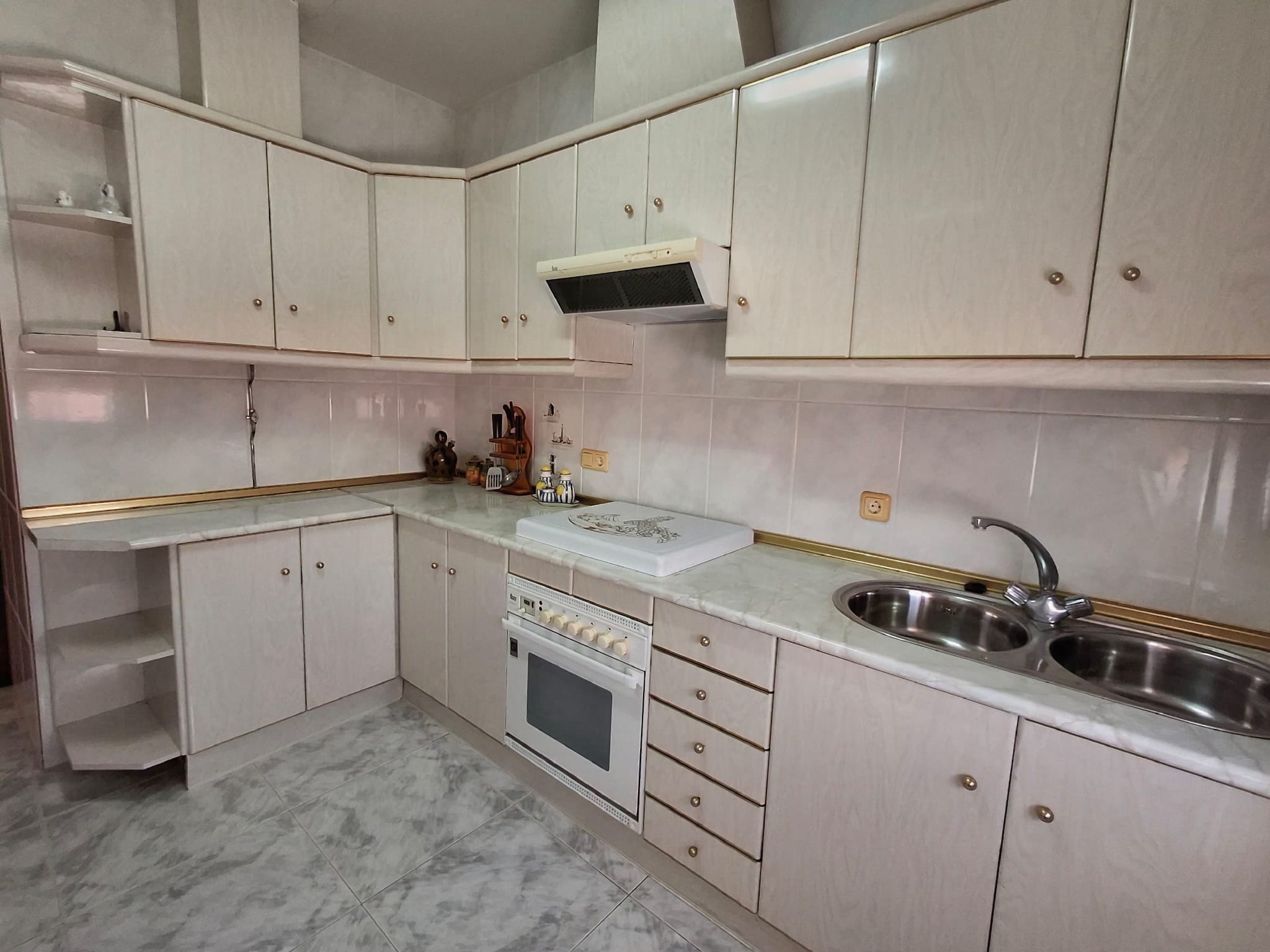 Se vende casa unifamiliar lista para entrar a vivir