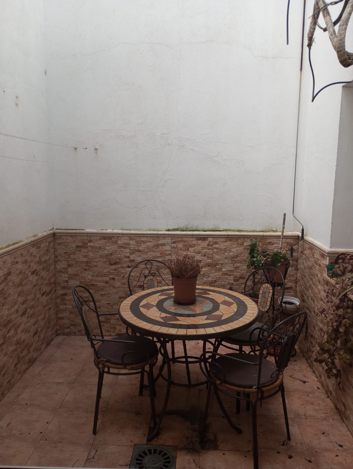 Se vende casa unifamiliar amueblada